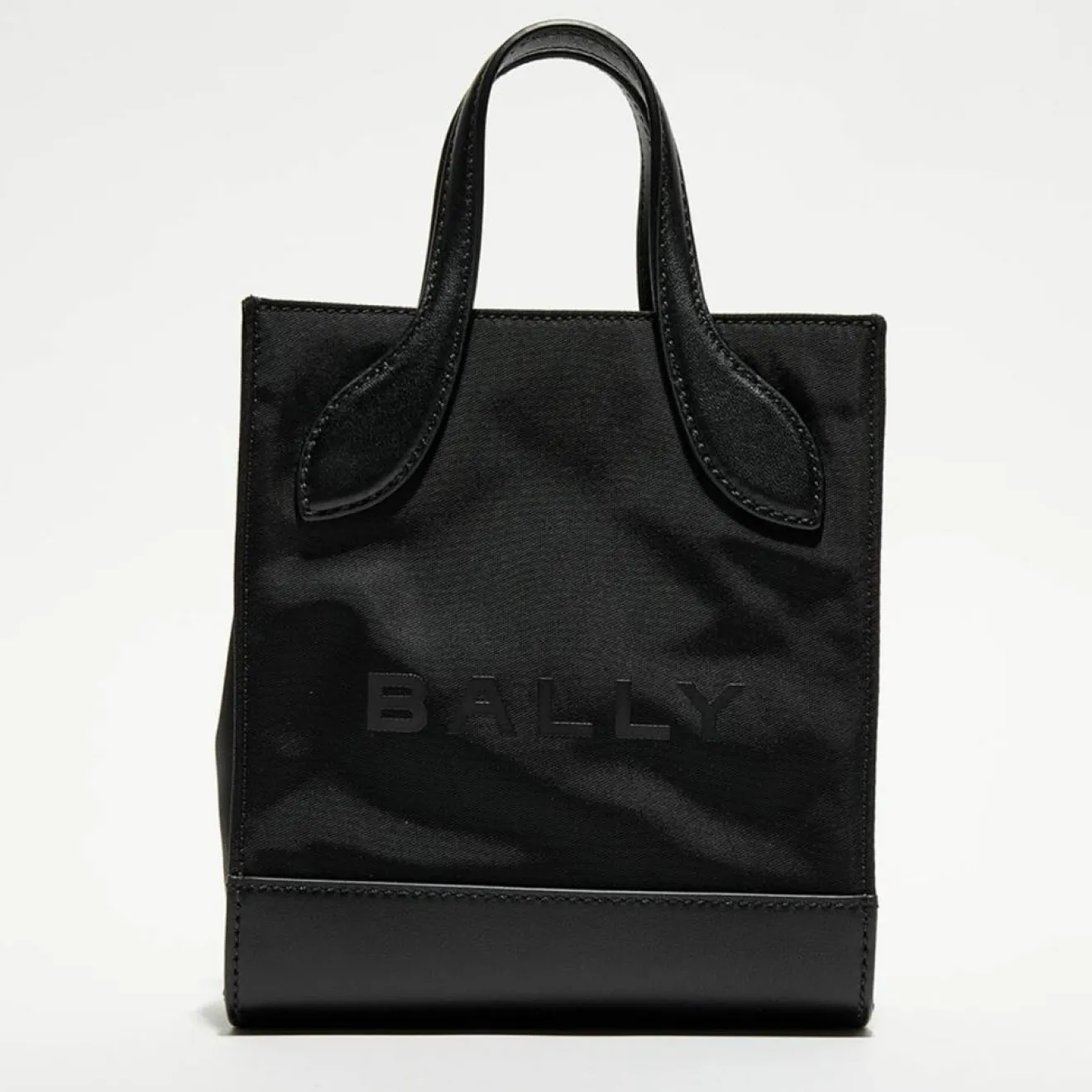 New Bally Sac à main en Cuir avec logo noir - 22x18 cm