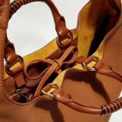 Sale Chloé Sac cabas en Cuir Woody caramel - 45x33x13 cm