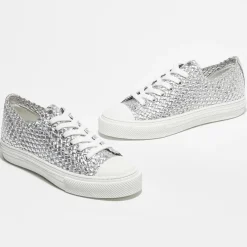 Femme Stuart Weitzman Sneakers en Cuir Wova Low-Top argentées