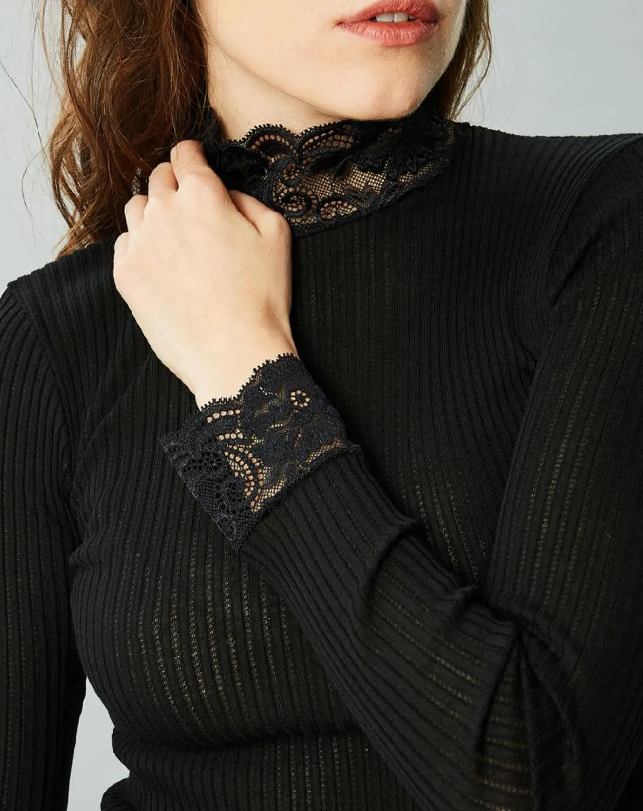 New Mare Top en Laine mélangée noir